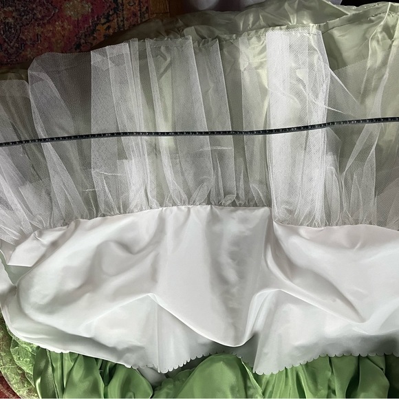 Custom Gown. See photos for measurements.  Model (me) wears a 4/6. - Picture 15 of 16